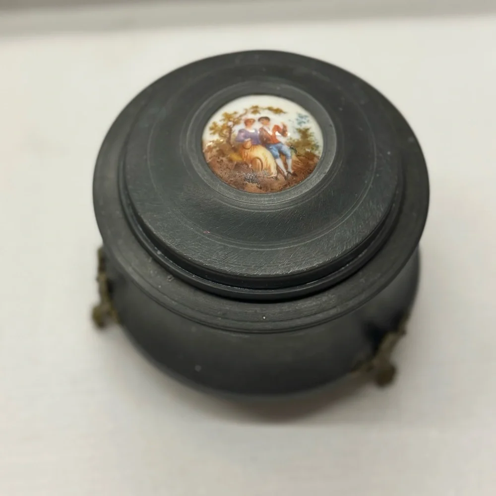 🎼 Music Vintage Black Trinket & Powder Box with Lid